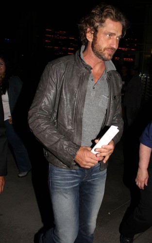 gerard-butler-092411-4.jpg