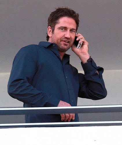 Gerard+Butler+Gerard+Butler+Waves+Balcony+If8ibEDgwQEx.jpg