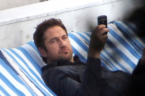 Gerard+Butler+Gerard+Butler+Waves+Balcony+EP30_38u9_2x.jpg