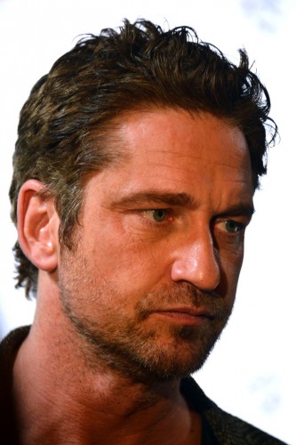Gerard+Butler+Children+Hospital+Los+Angeles+bmg2qCnSpnLx.jpg