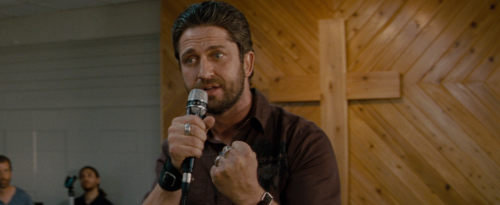 machine_gun_preacher_34.png