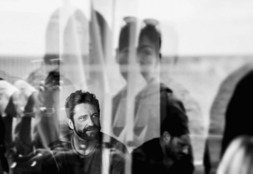 Gerard+Butler+Alternative+View+Mercedes+Benz+PcXr0apjffVx.jpg