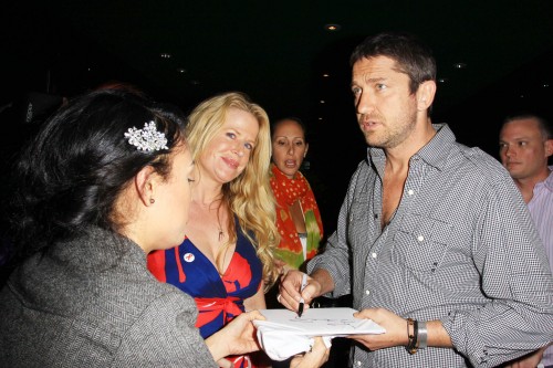 golden_globes_gift_suite_08_wenn2711710.jpg