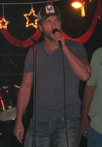 20100726demipost1.jpg