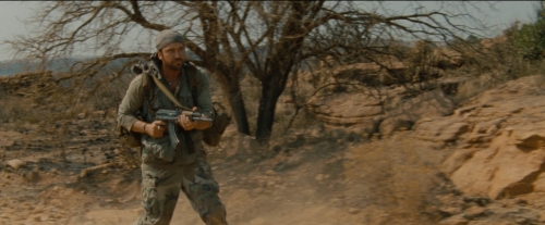 machine_gun_preacher_31.png