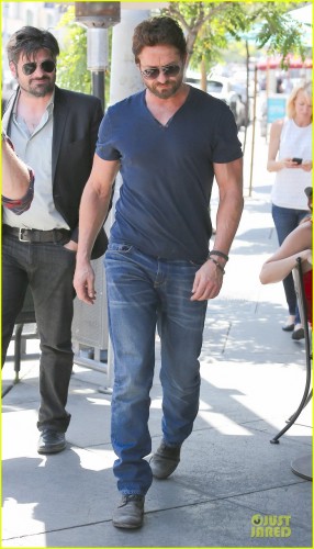 gerard-butler-how-to-train-a-dragon-2-gets-imax-release-06.jpg