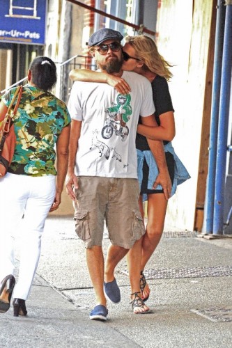 leo-toni-affection-05sept14-02.jpg