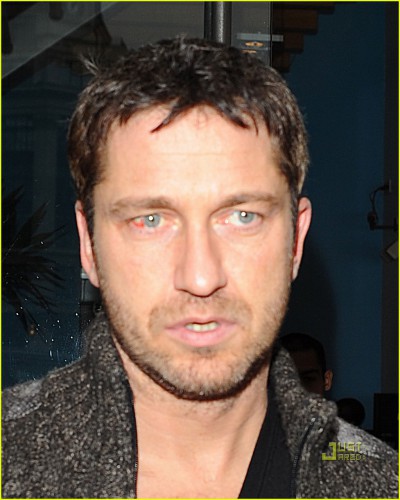 gerard-butler-bloodshot-eyes-07.jpg