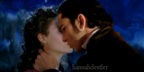 erik_and_christine__by_hannahdestler-d7kyttw.jpg