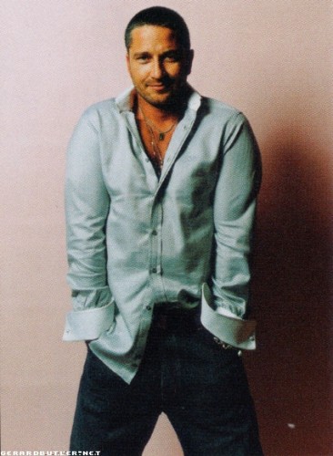 060-GerardButler.jpg