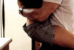 tumblr_npmkbwE11A1tl3keso4_250.gif