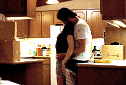 tumblr_npmkbwE11A1tl3keso9_250.gif