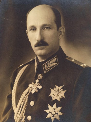 BASA-3K-7-342-28-Boris_III_of_Bulgaria.jpeg