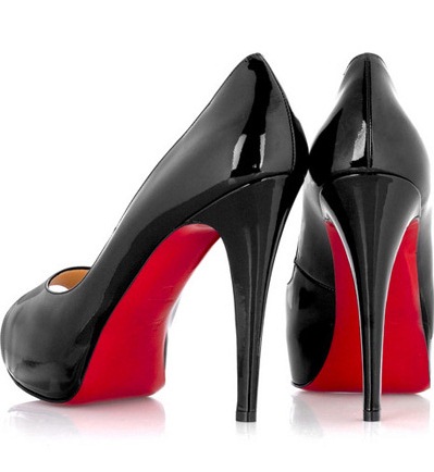 0321christian-louboutin-red-soles_fa.jpg