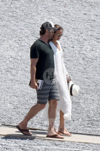 prev_watermarked0_57651109.jpg