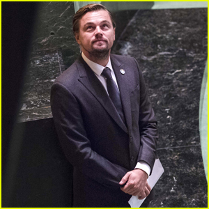 leonardo-dicaprio-michael-douglas-commemorate-international-day-of-peace.jpg