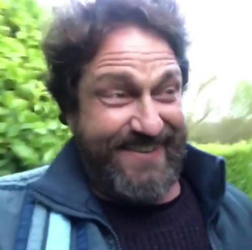 gerard_butler_maze_dn02.jpg