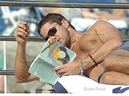 bbutlerReads03-1.jpg