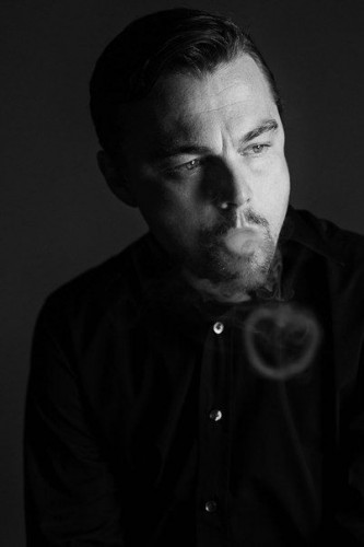 acf10ca79482d9f206936b6d472bc38e--leonardo-di-caprio-smoking.jpg