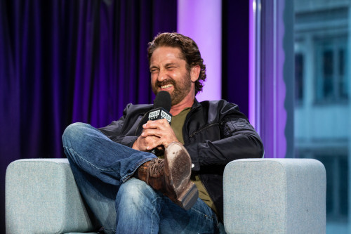 Gerard+Butler+Gerard+Butler+Attends+BUILD+pLhBPwzIjuBx.jpg